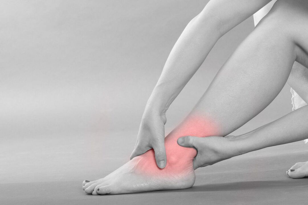 Síntomas de la osteoartritis del tobillo. 