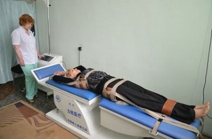 Tracción espinal en la osteocondrosis torácica.